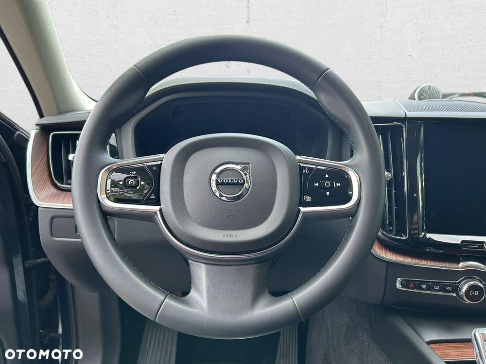 Volvo XC 60 - 16