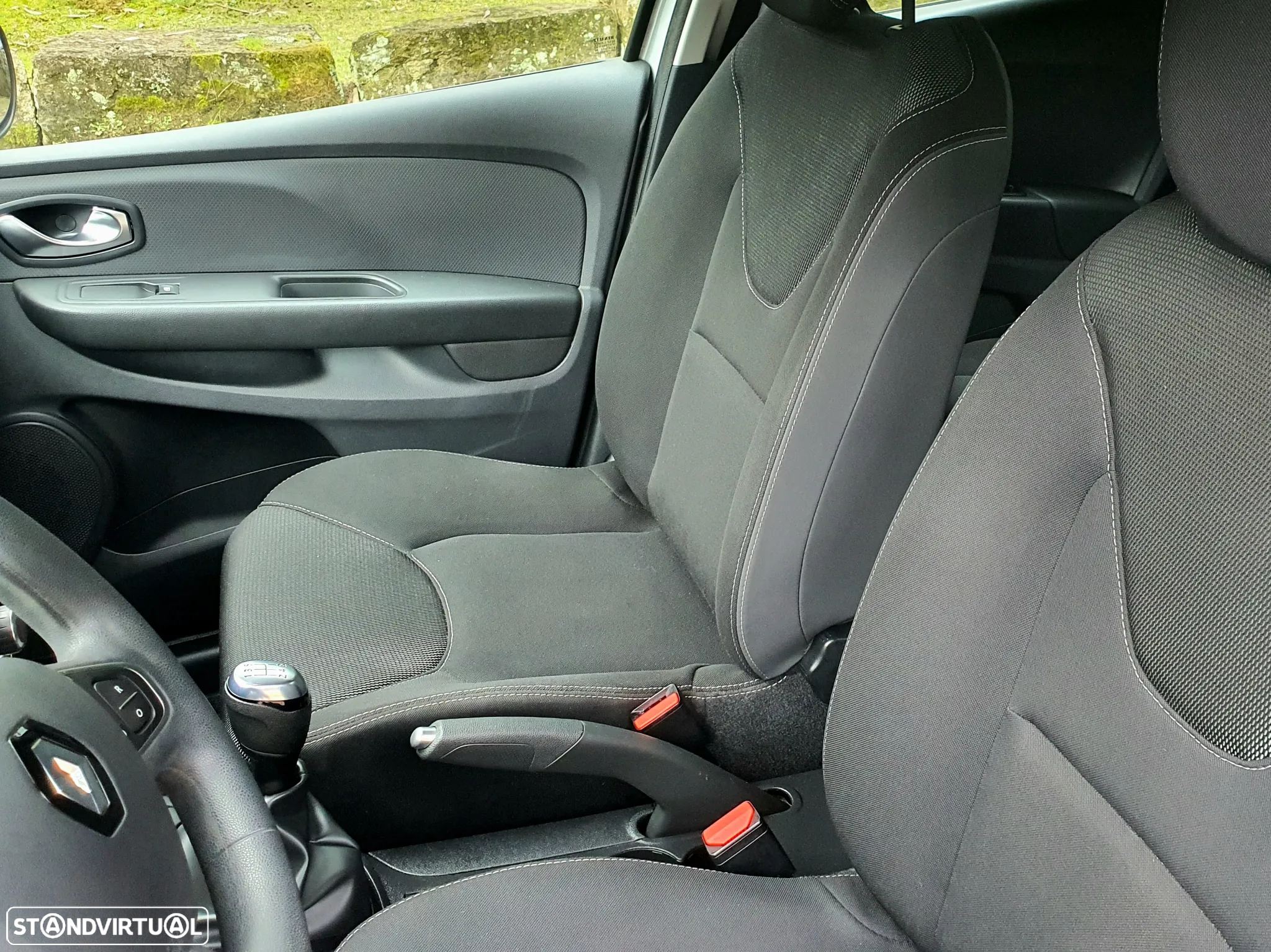 Renault Clio 1.5 dCi Zen - 11
