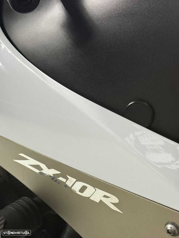 Kawasaki ZXR Zx10r - 12