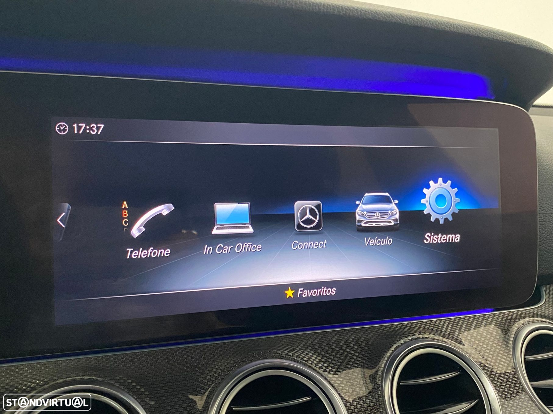 Mercedes-Benz E 220 d 4-Matic All Terrain Avantgarde - 27