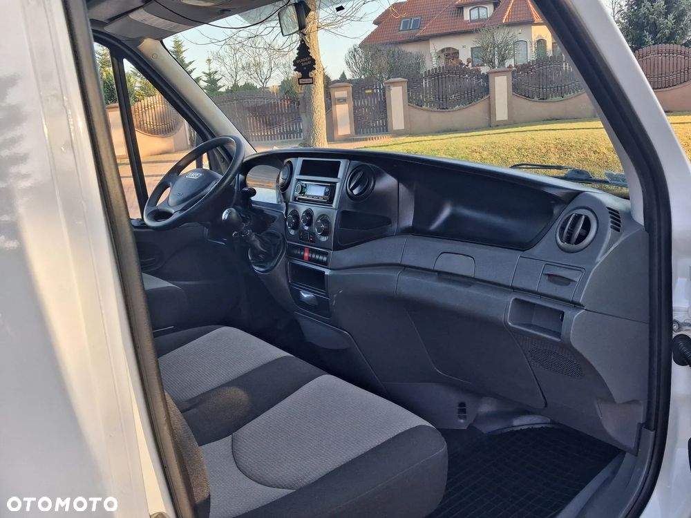 Iveco Daily 35c15 3.0HPI 150KM 196tys km !! *HAK* Nowy wywrot 3-stronny!! - 16