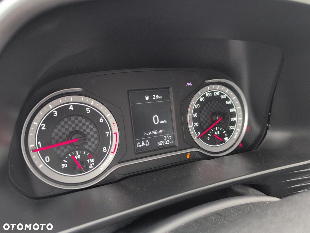 Hyundai i20 1.2 Pure - 17