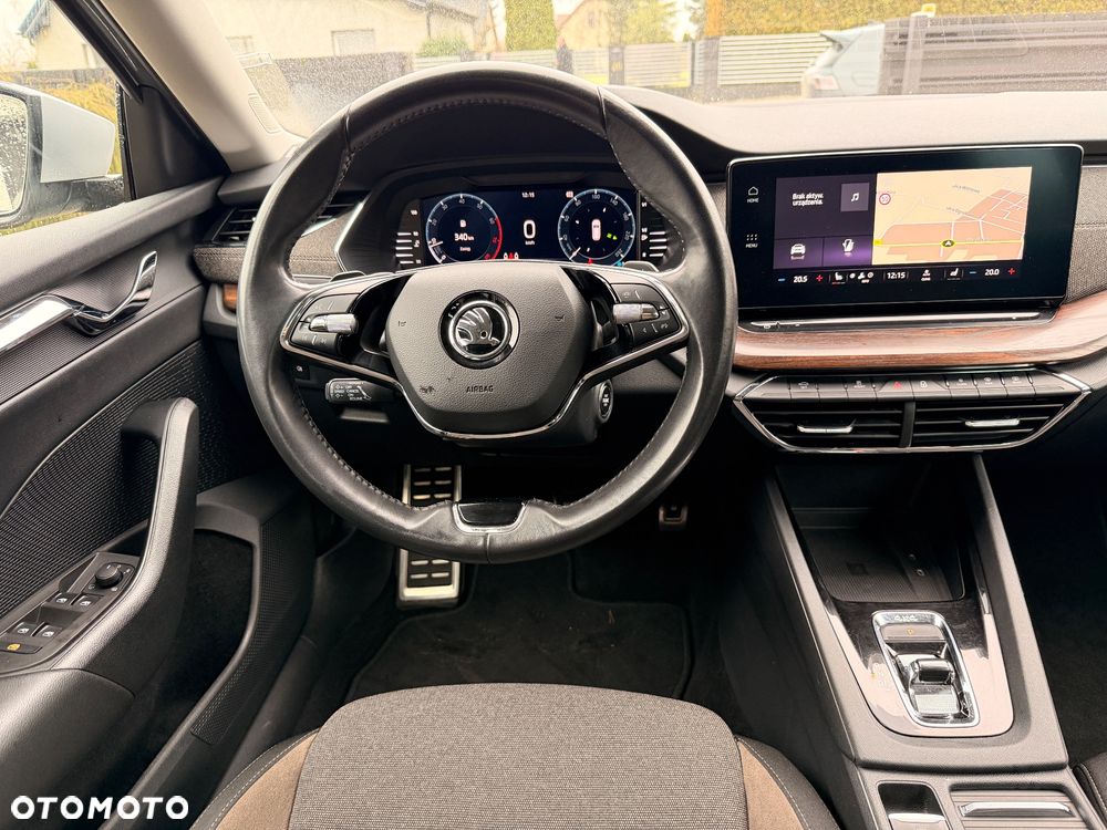 Skoda Octavia 2.0 TSI 4x4 Scout DSG - 11