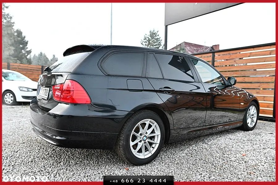 BMW Seria 3 320d - 12