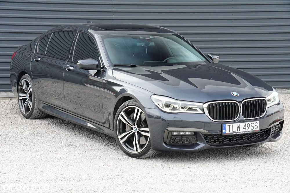 BMW Seria 7 750Li xDrive - 3