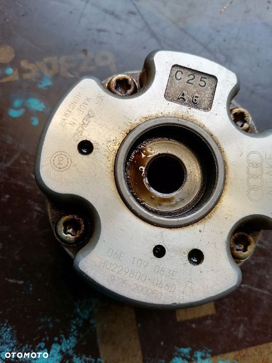 Wariator Nastawnik Faz Rozrządu Audi 2.4 2.8 3.2B 06E109083E - 1