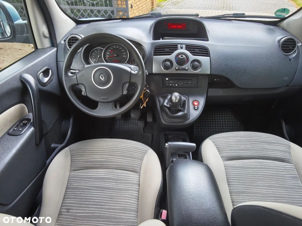 Renault Kangoo 1.6 16V 105 Happy Family - 25