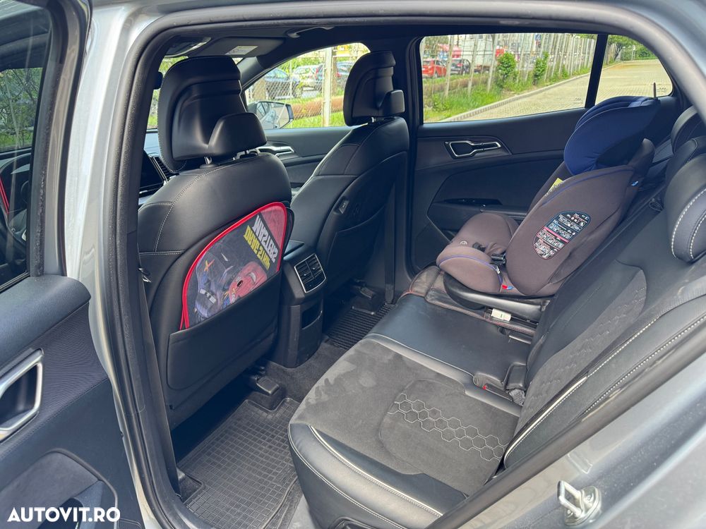 Kia Sportage 1.6 T-GDI MHEV 7DCT HP 4x2 GT Line - 9
