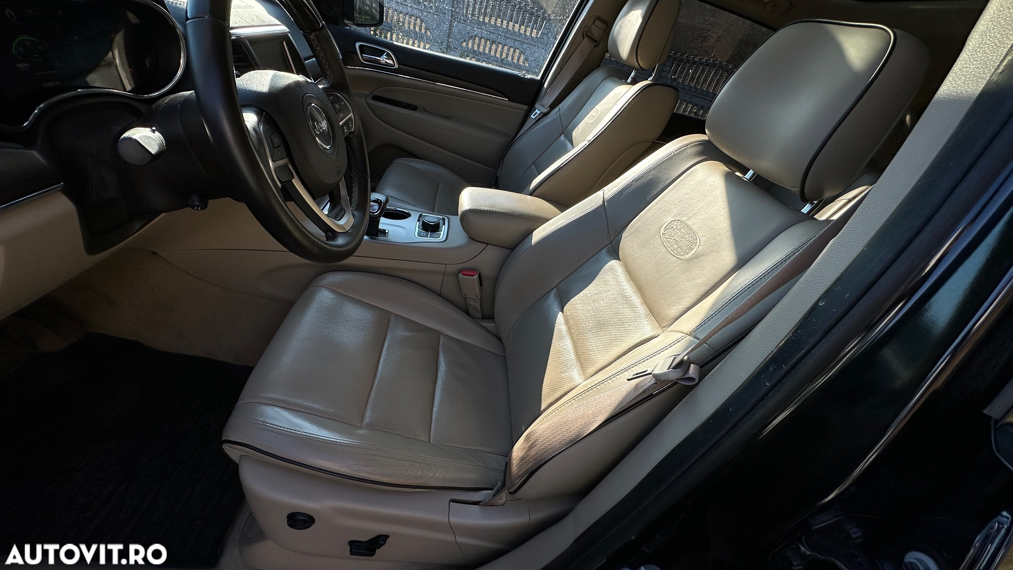 Jeep Grand Cherokee 3.0 TD AT Overland - 11