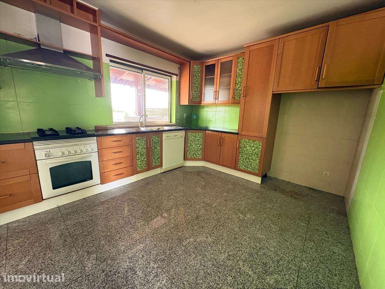Moradia com terraço amplo em Estoi - Grande imagem: 4/16
