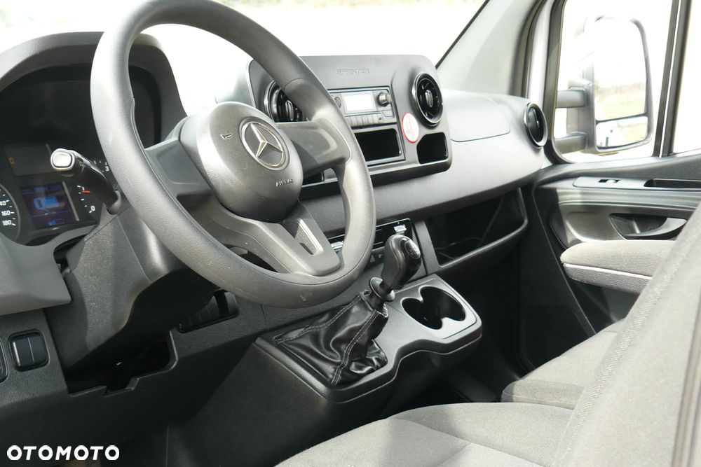 Mercedes-Benz Sprinter, 2x resor. 1 właściciel od nowości. Super stan - 25