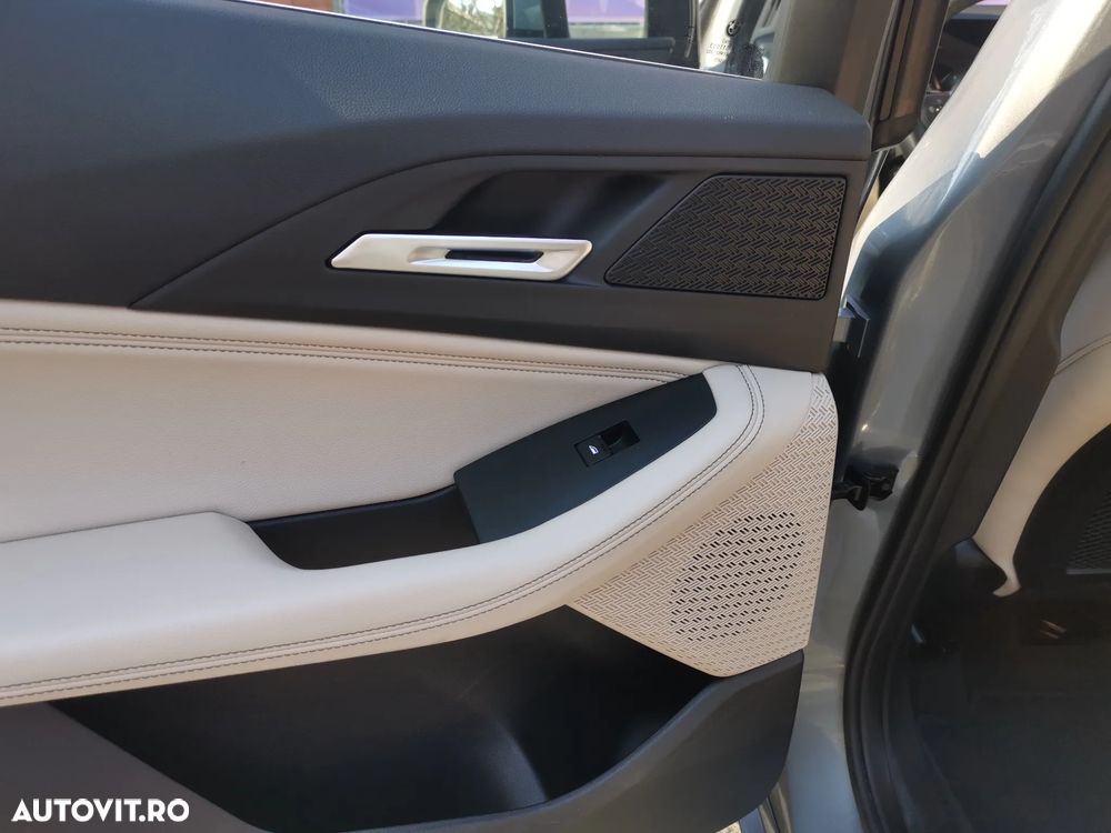 BMW Seria 2 218d Aut. Sport Line - 22