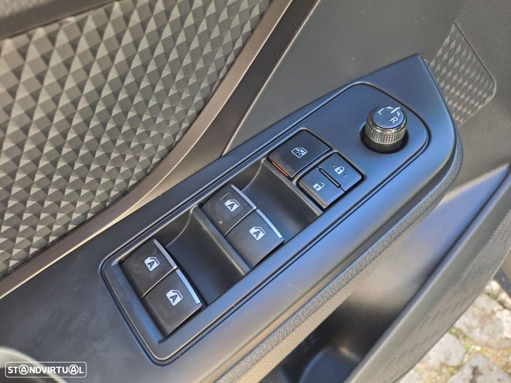 Toyota C-HR 1.8 HSD Comfort - 15