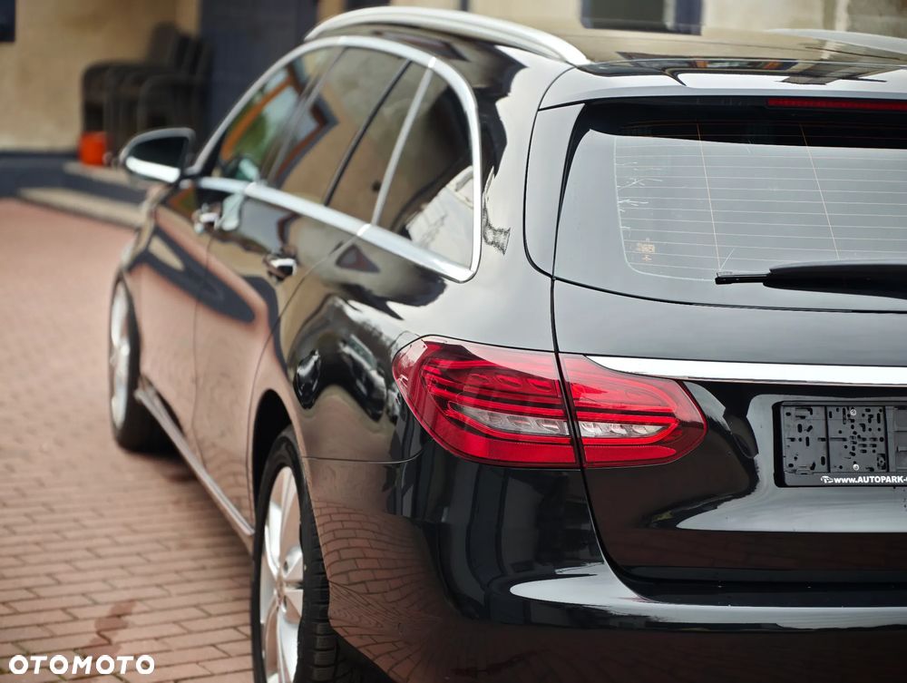 Mercedes-Benz Klasa C 220 d 9G-TRONIC Avantgarde - 27