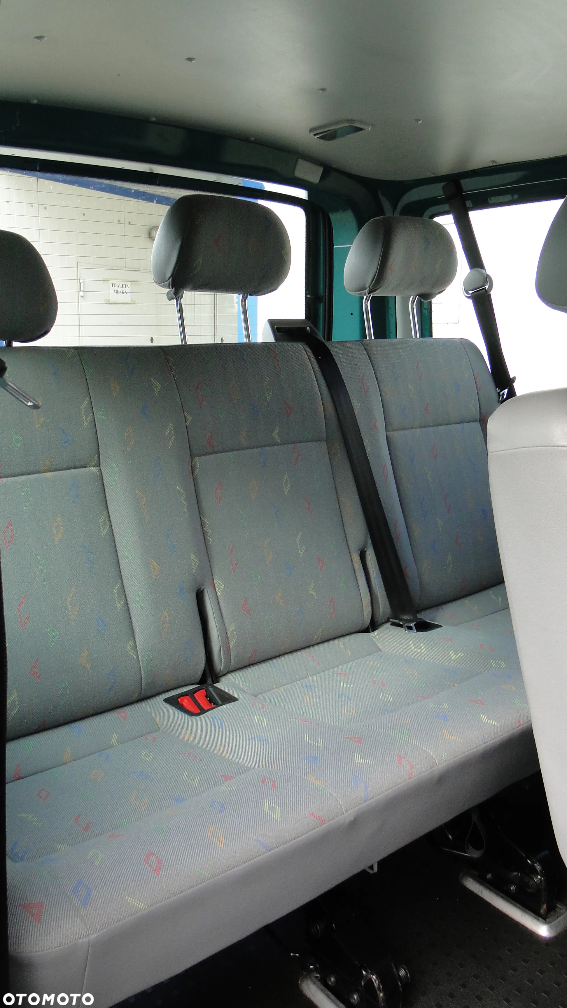 Volkswagen Transporter Shuttle TDI L1 - 11