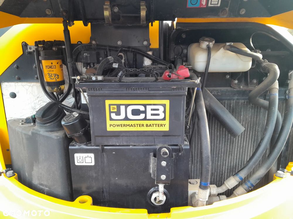 JCB 48z-1 - 18