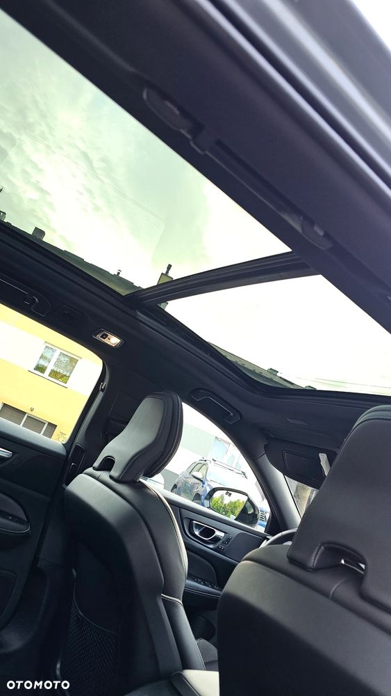 Volvo V60 B4 D Geartronic RDesign - 16