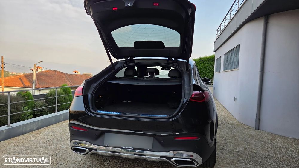 Mercedes-Benz GLC 300 de Coupe 4Matic - 4
