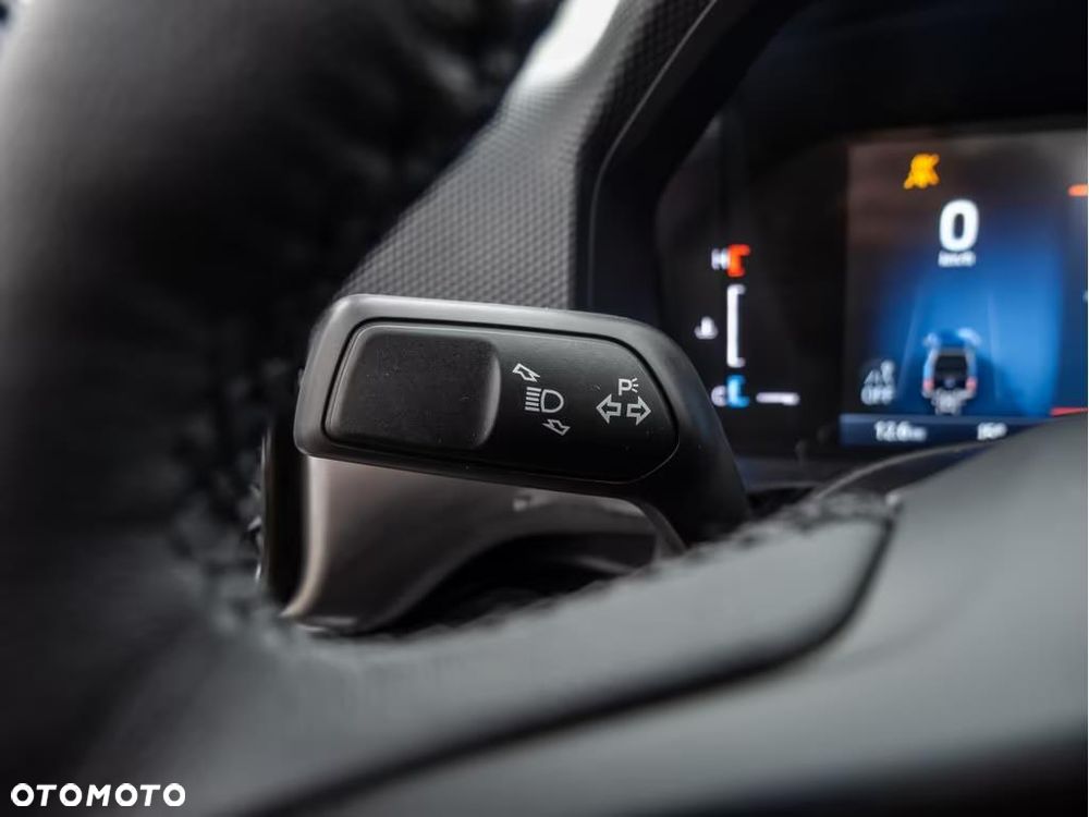 Ford Ranger XLT 170KM A6 - 13