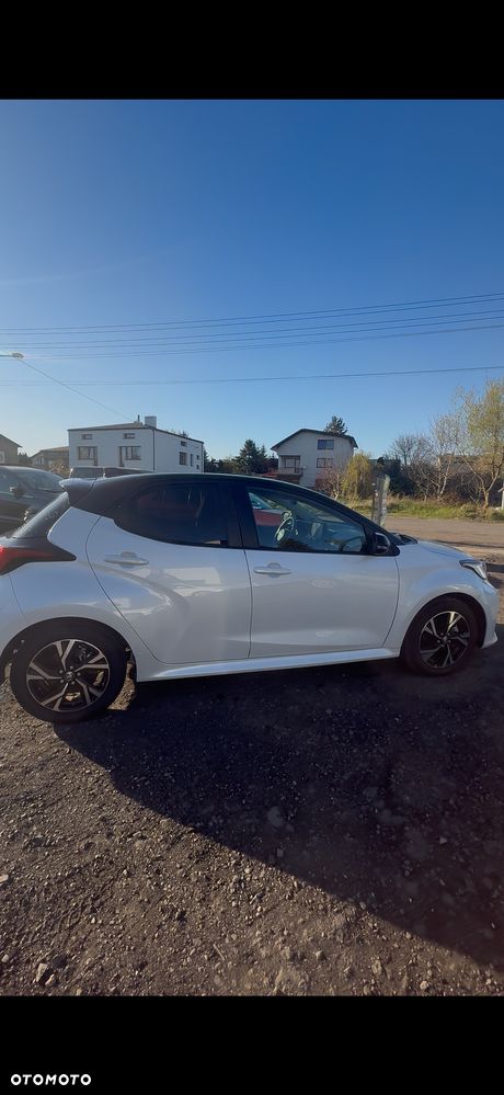 Toyota Yaris Hybrid 1.5 Executive - 6