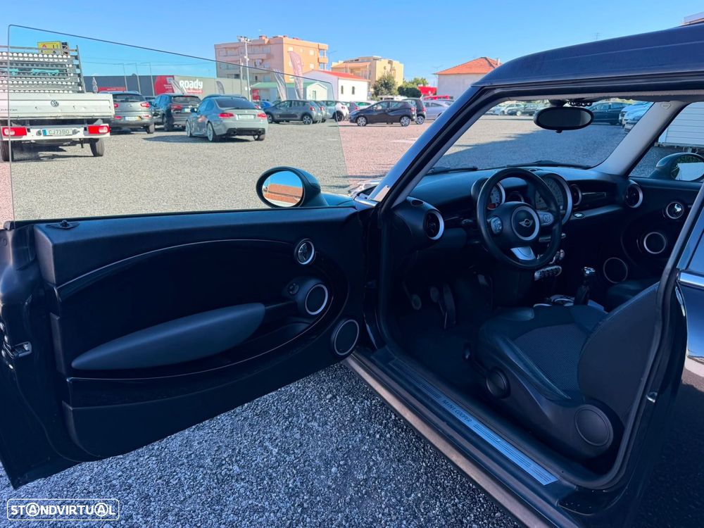 MINI Clubman Cooper D - 15