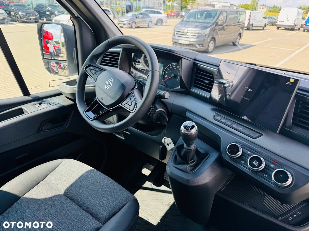 Renault Nowy Master - 11