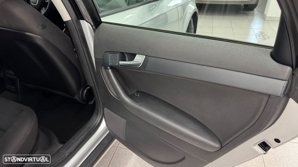 Audi A3 Sportback 1.6 TDI Sport - 31