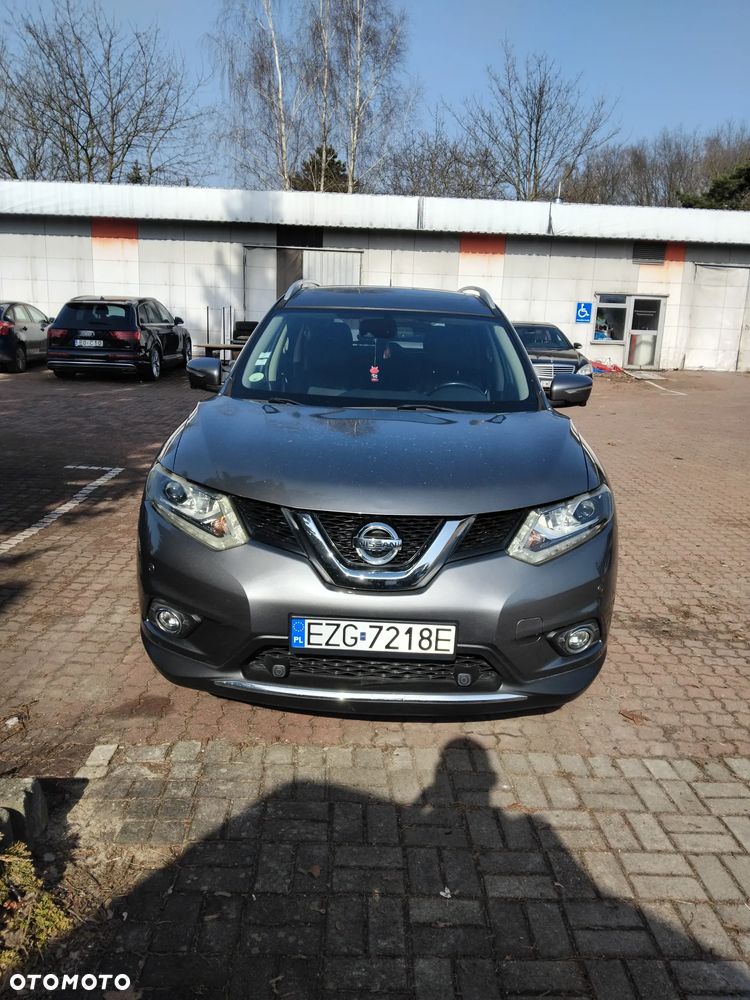 Nissan X-Trail 1.6 DCi Xtronic Tekna - 4
