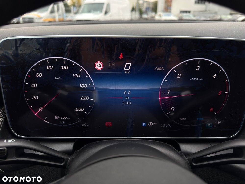 Mercedes-Benz GLC - 34