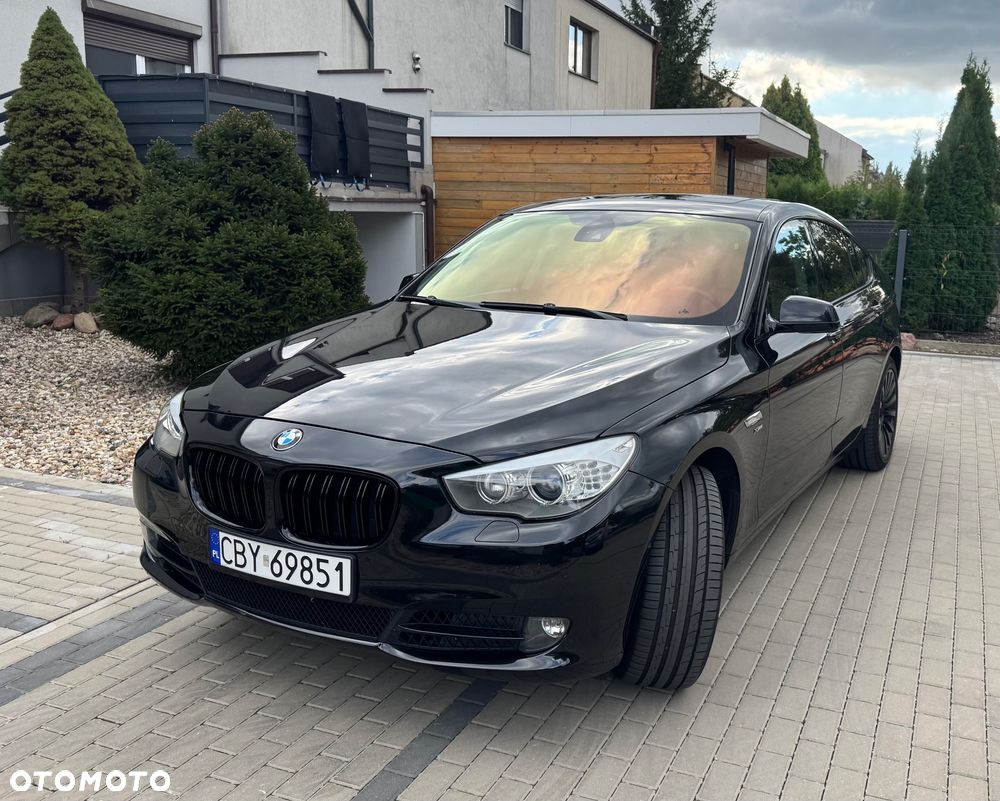 BMW 5GT - 1