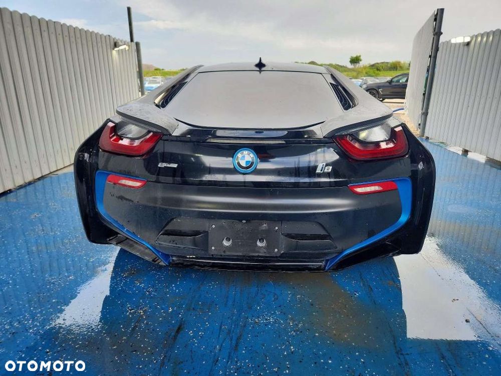 BMW i8 - 3