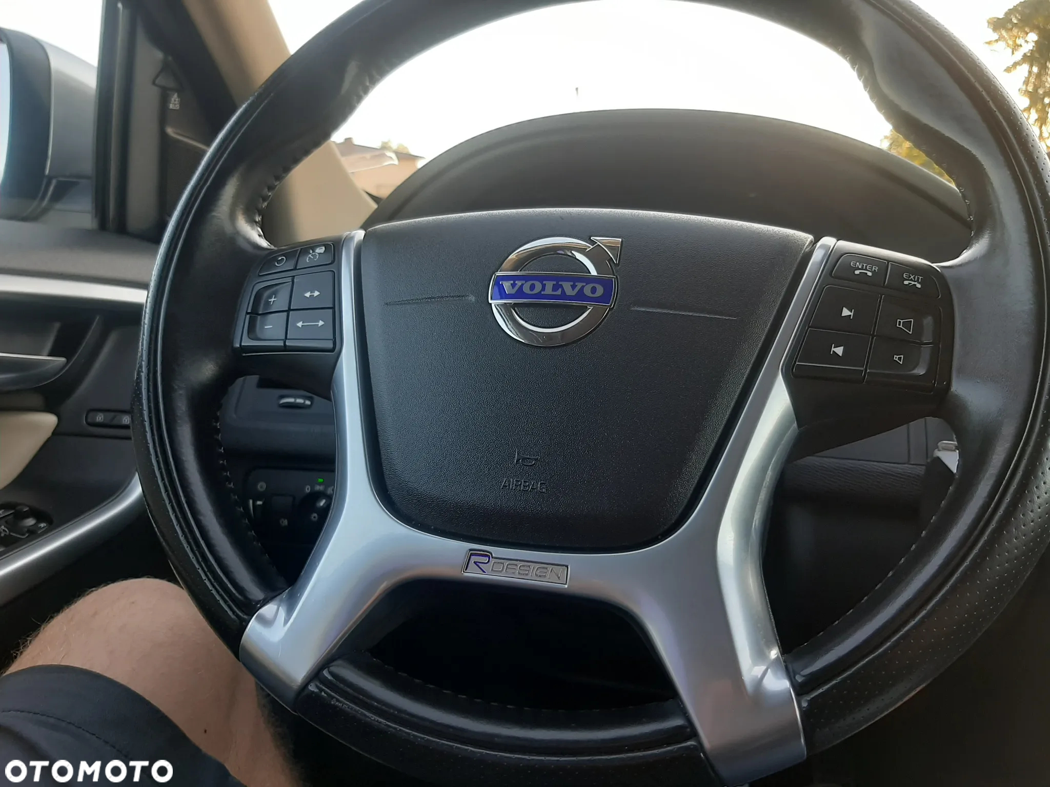 Volvo XC 60 D5 AWD RDesign - 16