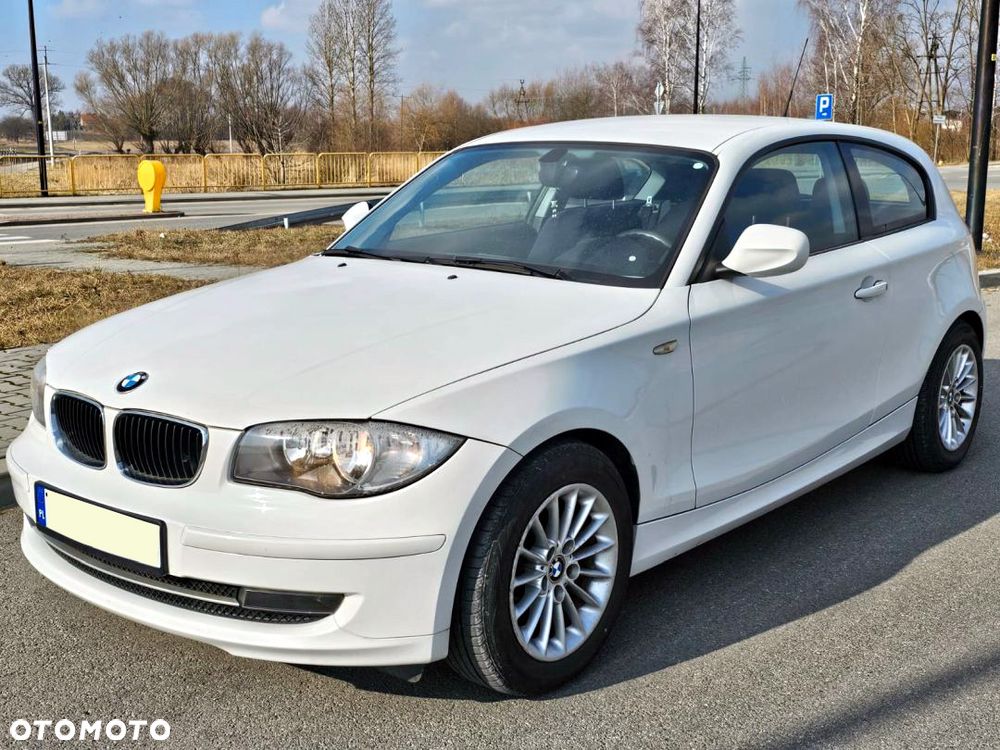 BMW Seria 1 116d DPF Edition Lifestyle - 32