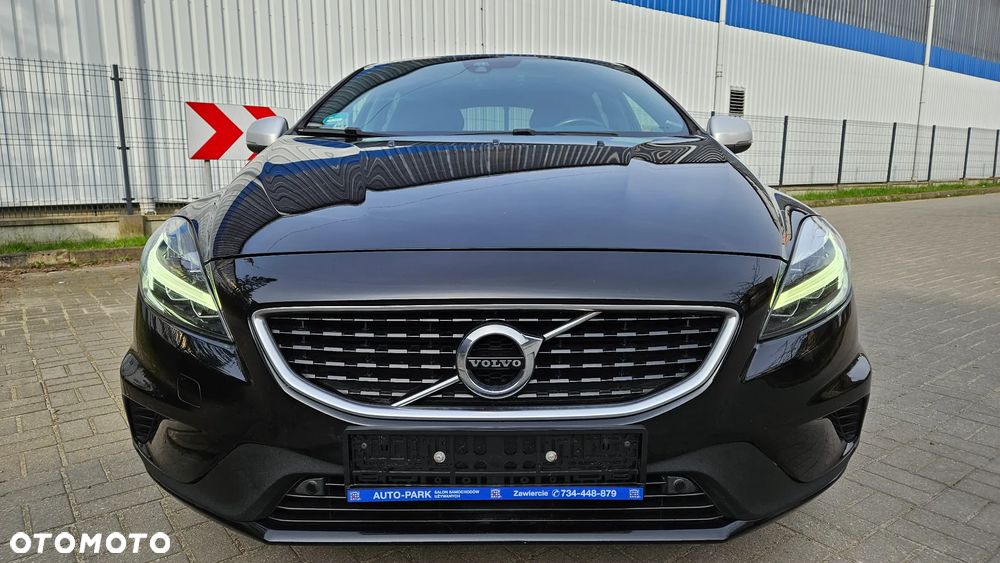 Volvo V40 T3 Drive-E R-Design Momentum - 9