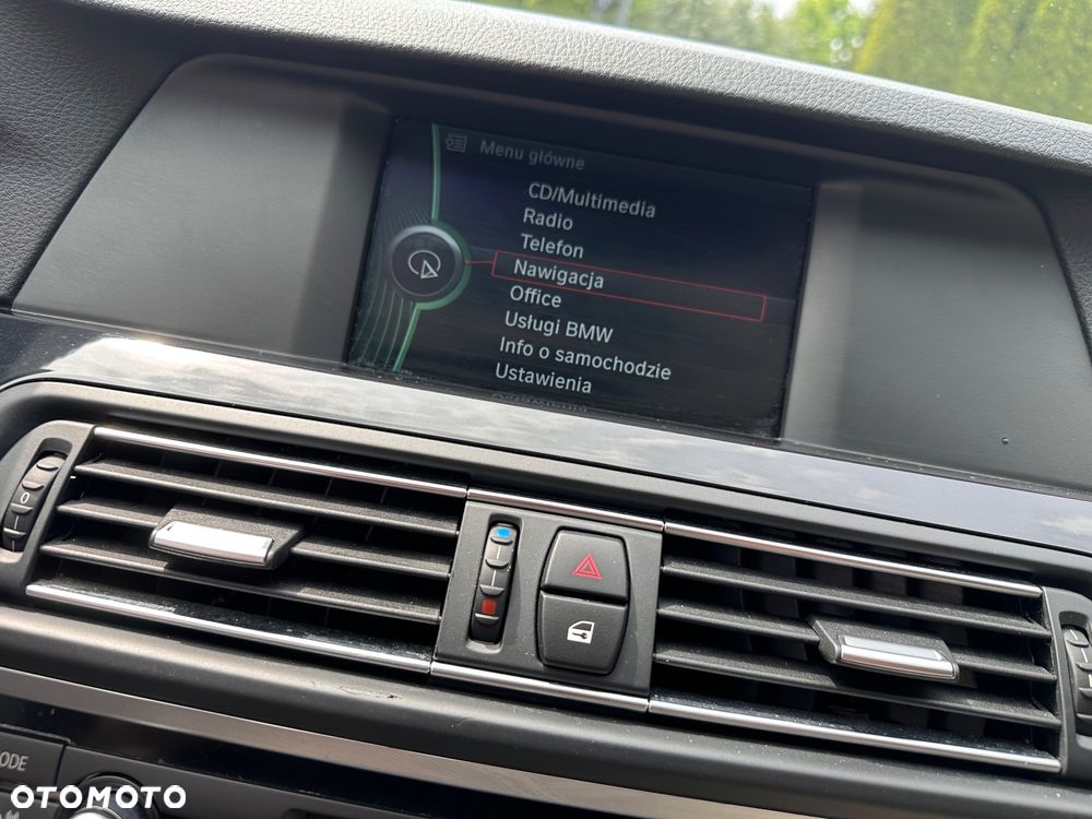 BMW Seria 5 520d Luxury Line - 28