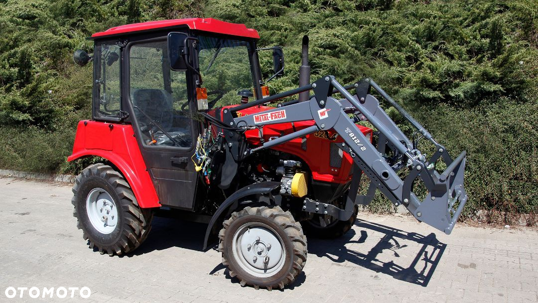 Ładowacz czołowy tur Metal-Fach T812 udźwig 800 kg - 2