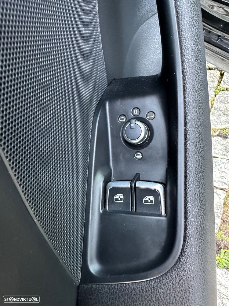 Audi A3 2.0 TDI quattro S tronic sport - 28