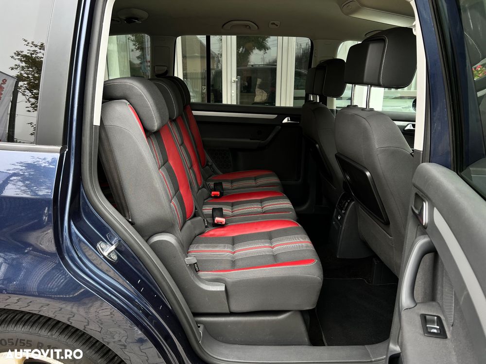 Volkswagen Touran 1.6 TDI DPF MATCH - 16