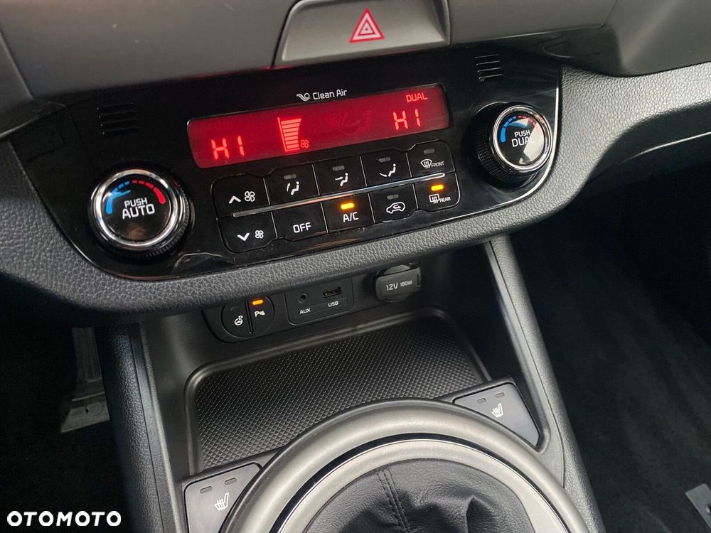 Kia Sportage - 25