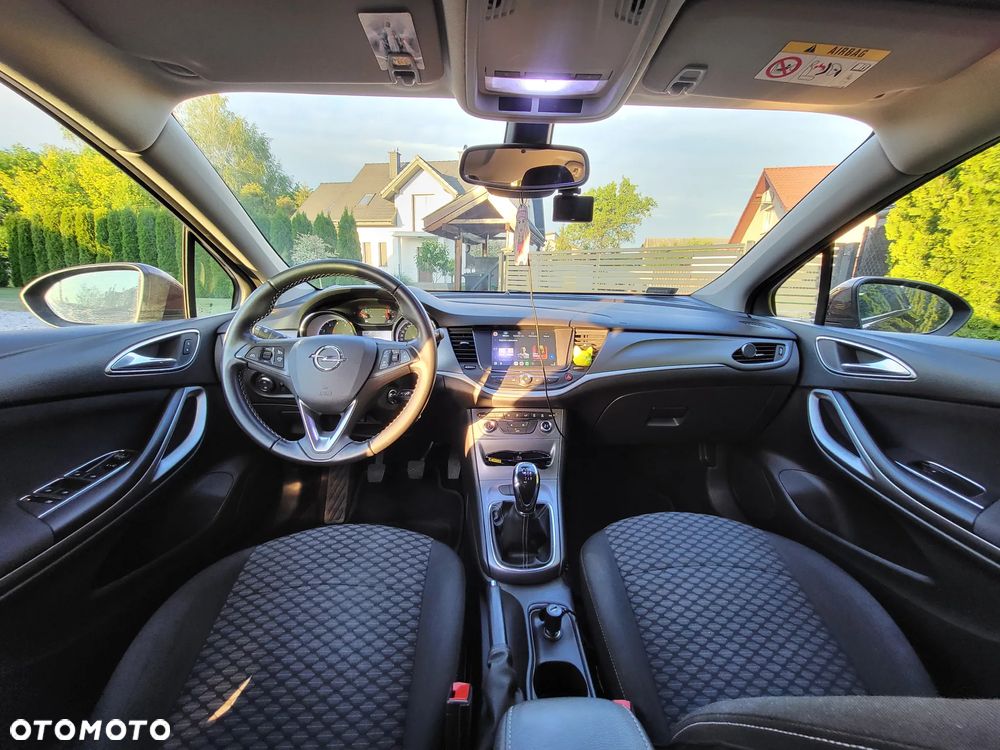 Opel Astra 1.4 T Enjoy - 9