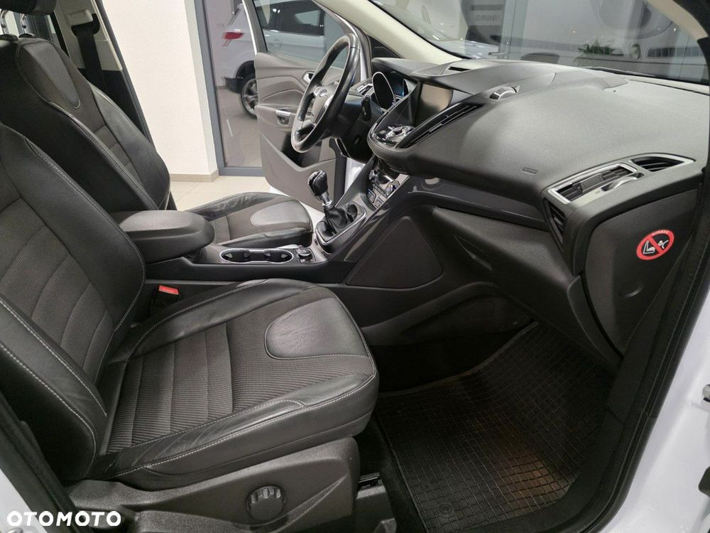 Ford Kuga 2.0 TDCi 4x4 Titanium - 18