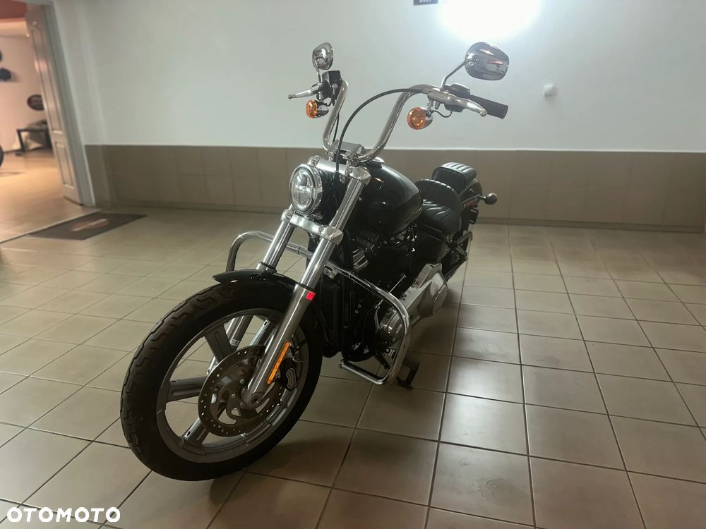 Harley-Davidson Softail Standard - 4