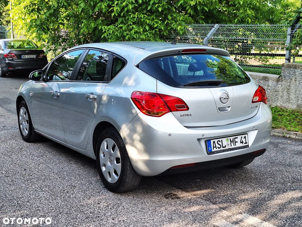 Opel Astra 1.4 Selection - 3