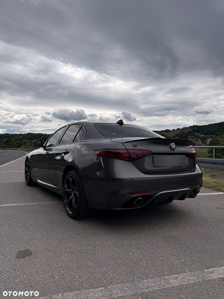 Alfa Romeo Giulia 2.2 AT8-Q4 Veloce Ti - 7