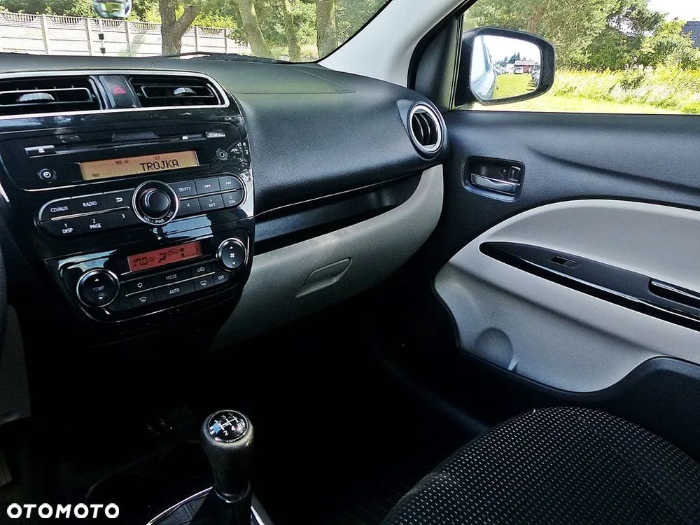 Mitsubishi Space Star 1.2 Intense - 34