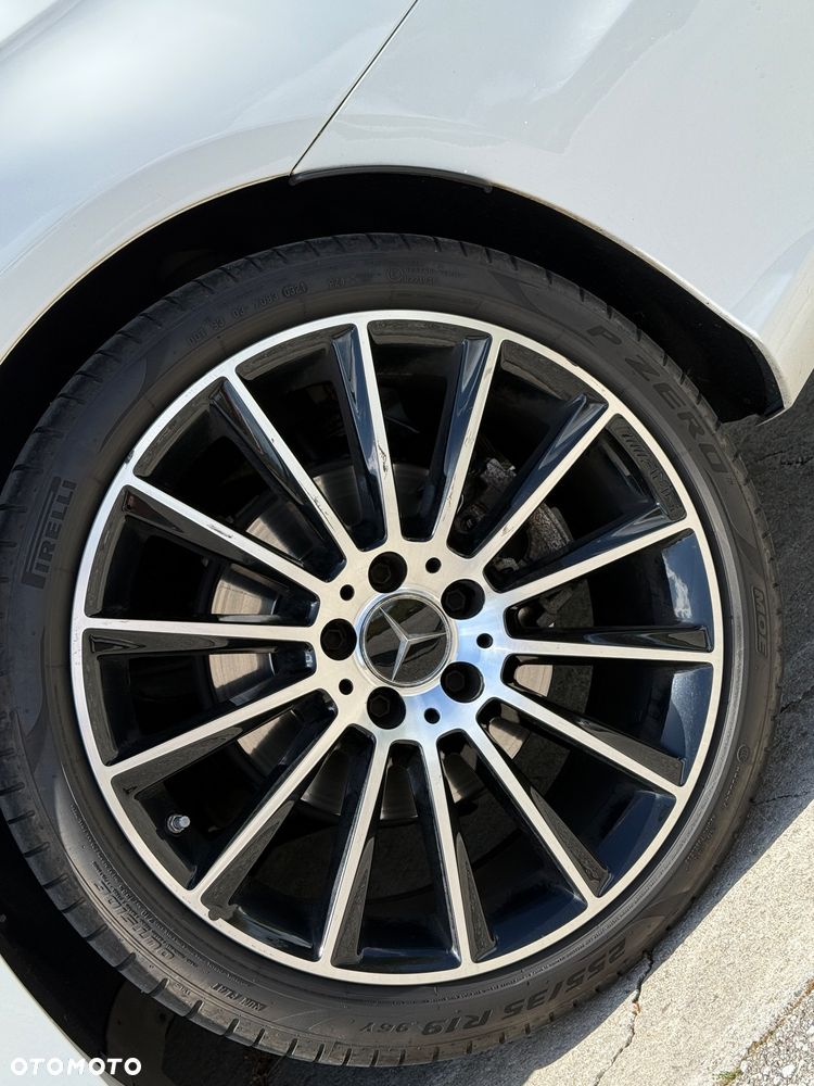 Mercedes-Benz Klasa C 300 9G-TRONIC - 7