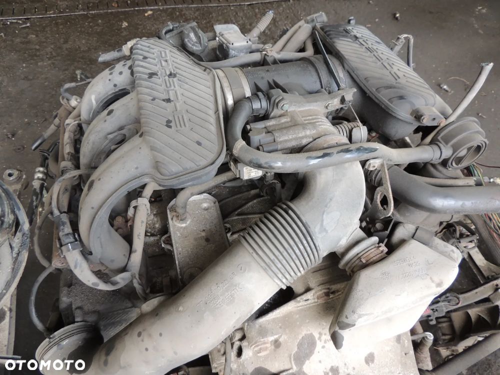 Silnik benzynowy 2,5 Porsche Boxter 986 '98 - 5