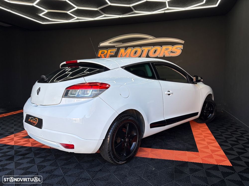 Renault Mégane Coupe 1.5 dCi Dynamique - 32