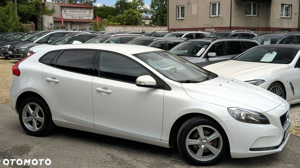 Volvo V40 - 8