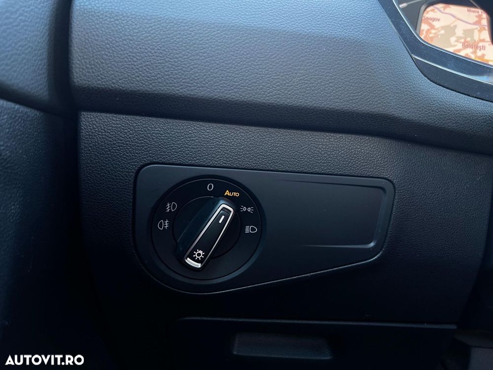 Volkswagen Tiguan - 34